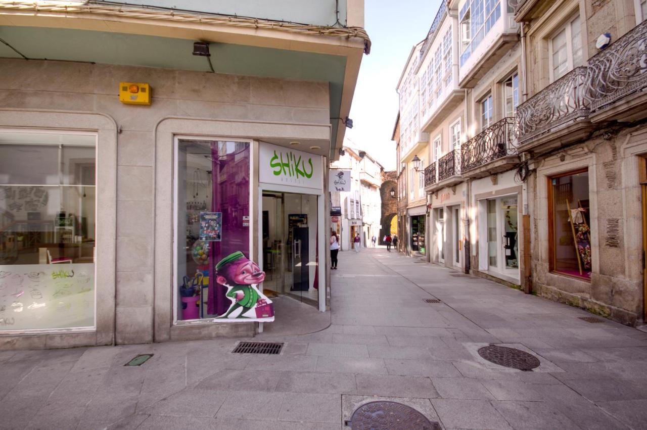 Hostel Shiku Lugo Exterior foto