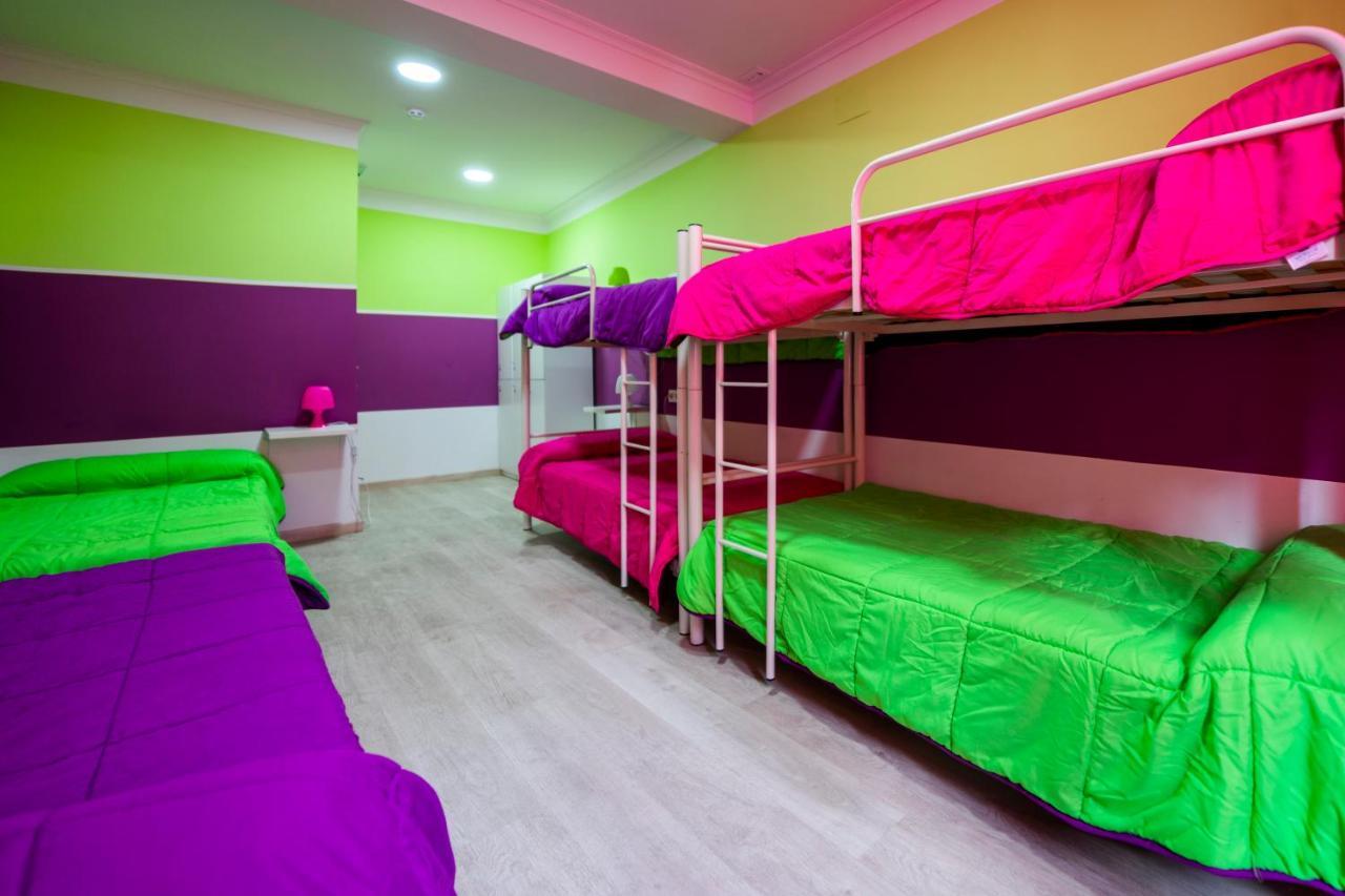 Hostel Shiku Lugo Exterior foto