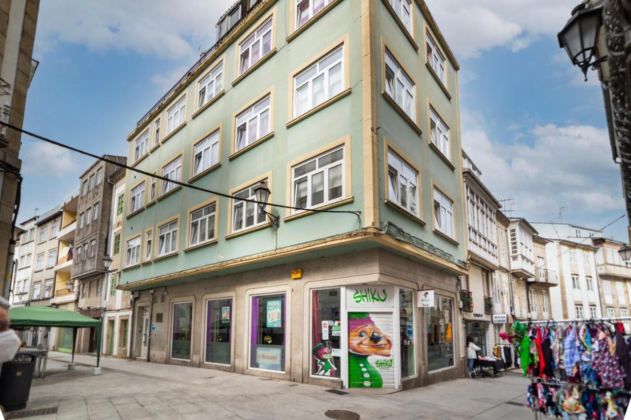 Hostel Shiku Lugo Exterior foto